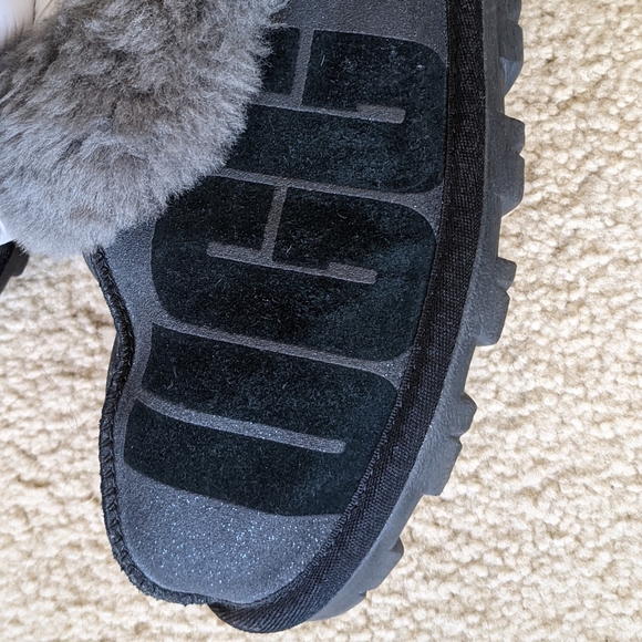 UGG Sparkly Black Slip-Ons - Picture 3 of 5